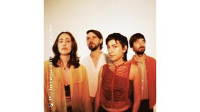 Derya Yildirim & Grup Simsek